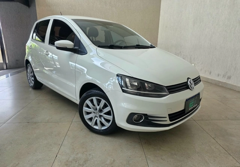 Volkswagen Fox 2017 Branco — foto 1 de 3