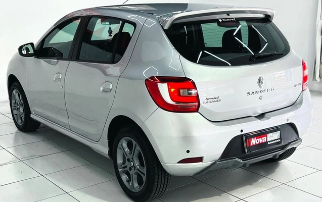 imagem-https://www.socarrao.com.br/sc-vehicle-images-prod/4372630/1792699203501-8577809_7_B_ec2d745b40.jpeg