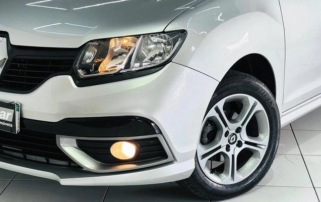 imagem-https://www.socarrao.com.br/sc-vehicle-images-prod/4372630/1792699203645-8577809_17_B_d74faf0eb5.jpeg