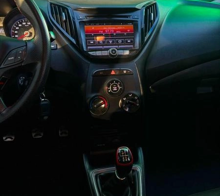 imagem-https://www.socarrao.com.br/sc-vehicle-images-prod/4372641/1792248355580-8577886_10_B_bb01cd55bf.jpeg