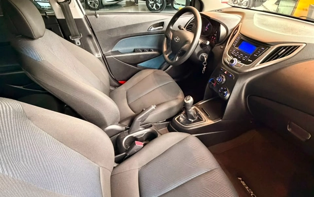 imagem-https://www.socarrao.com.br/sc-vehicle-images-prod/4372646/1792169626810-916999e4-c068-49f9-aba4-f0a435ed0f4d.jpg