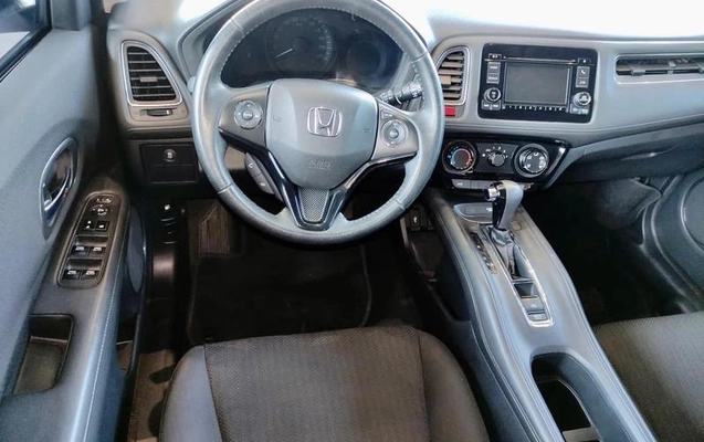 imagem-https://www.socarrao.com.br/sc-vehicle-images-prod/4372648/1792509763927-8577485_8_B_f95824ce5d.jpeg