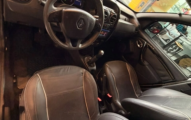 imagem-https://www.socarrao.com.br/sc-vehicle-images-prod/4372653/1792169787678-16ef1a3a-dead-4e36-bb3a-18e3b8f66fb2.jpg