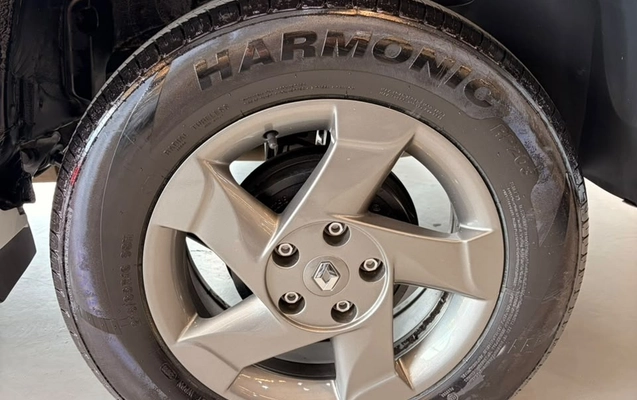 imagem-https://www.socarrao.com.br/sc-vehicle-images-prod/4372653/1792169787685-672edef9-20c1-410a-89d5-846ce426f03d.jpg