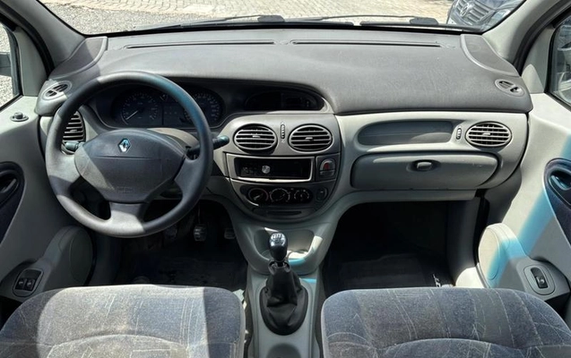 imagem-https://www.socarrao.com.br/sc-vehicle-images-prod/4372714/1792170054853-8572882_19_B_0e231c9ef0.jpeg