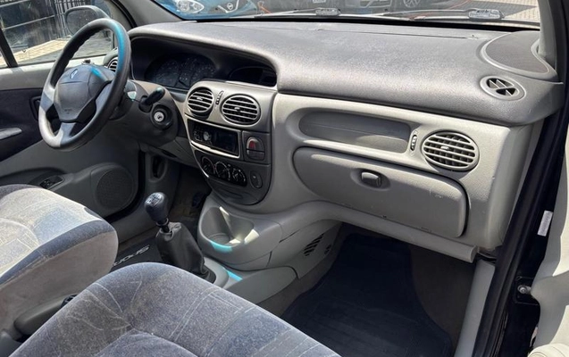 imagem-https://www.socarrao.com.br/sc-vehicle-images-prod/4372714/1792170054856-8572882_8_B_520bdc6dff.jpeg