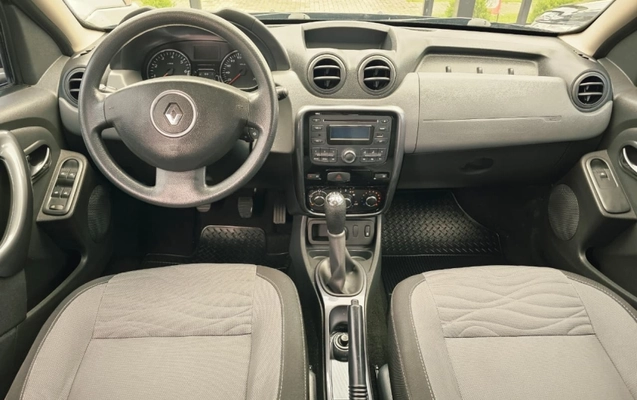 imagem-https://www.socarrao.com.br/sc-vehicle-images-prod/4372752/1792170514913-rVFREmHlXYIQC0sGdVkgAgbzKvMtBBbO.jpg