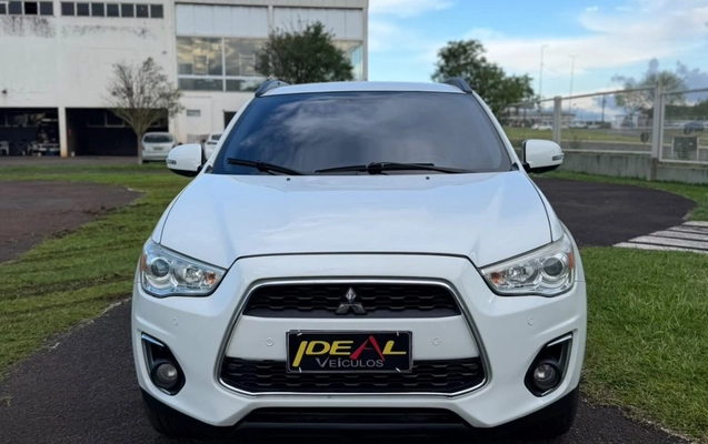 imagem-https://www.socarrao.com.br/sc-vehicle-images-prod/4372830/1792171176813-8d28e690a8584beebdd12d6c44c53343_1792170907411.jpg