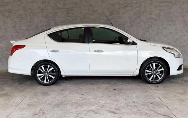 imagem-https://www.socarrao.com.br/sc-vehicle-images-prod/4372855/1792171402025-8556451_19_B_4b68d81cb5.jpeg