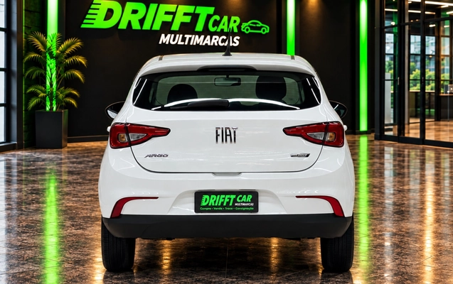 imagem-https://www.socarrao.com.br/sc-vehicle-images-prod/4372927/1792172029457-1_023337.jpg
