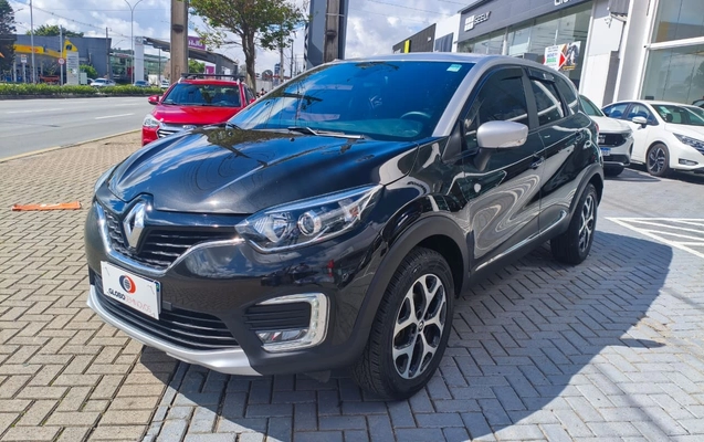 imagem-https://www.socarrao.com.br/sc-vehicle-images-prod/4373020/1792172333999-ZXggMDEuanBlZw.jpeg