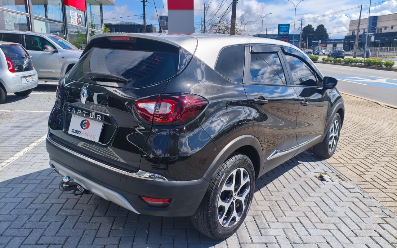 imagem-https://www.socarrao.com.br/sc-vehicle-images-prod/4373020/1792172334366-ZXggMDUuanBlZw.jpeg