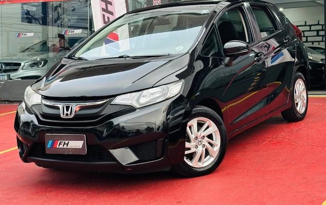 imagem-https://www.socarrao.com.br/sc-vehicle-images-prod/4373029/1792172528245-gb-f8f4e18.jpeg