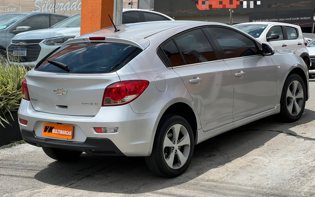 imagem-https://www.socarrao.com.br/sc-vehicle-images-prod/4373043/1792172591621-V2hhdHNBcHAgSW1hZ2UgMjAyNi0xMC0xNiBhdCAxMS41Mi40OC5qcGVn.jpeg