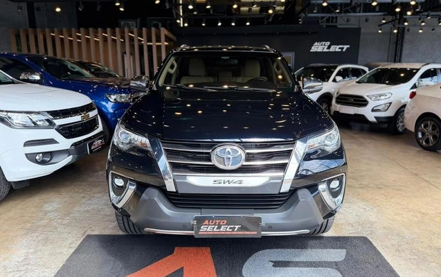 imagem-https://www.socarrao.com.br/sc-vehicle-images-prod/4373055/1792598052850-8578201_0_B_f2c7cb67e8.jpeg
