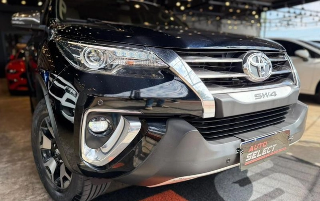 imagem-https://www.socarrao.com.br/sc-vehicle-images-prod/4373055/1792598052856-8578201_2_B_b3c5459099.jpeg