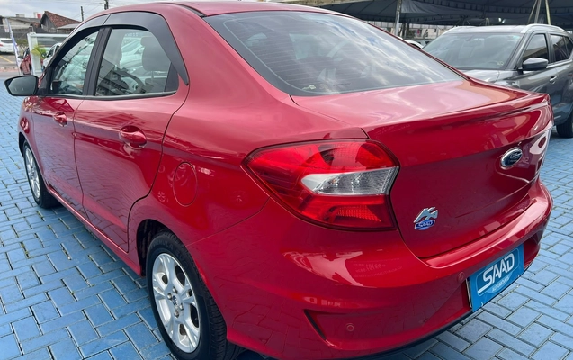 imagem-https://www.socarrao.com.br/sc-vehicle-images-prod/4373197/1792173170765-93b192eb4b0c4695ac9ba7755b3c0a1b_1792173060607.jpg