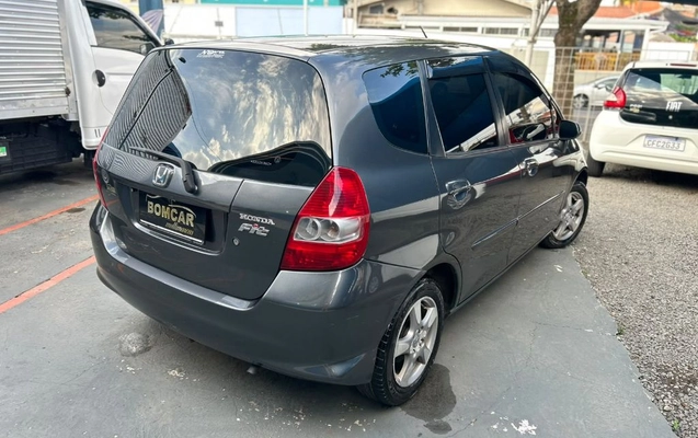 imagem-https://www.socarrao.com.br/sc-vehicle-images-prod/4373202/1792416793877-gb-3f419ad.jpeg