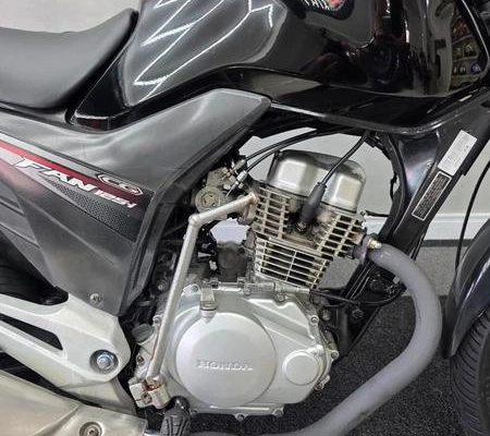 imagem-https://www.socarrao.com.br/sc-vehicle-images-prod/4373249/1792173570531-8497611_3_B_fca4d49b1d.jpeg