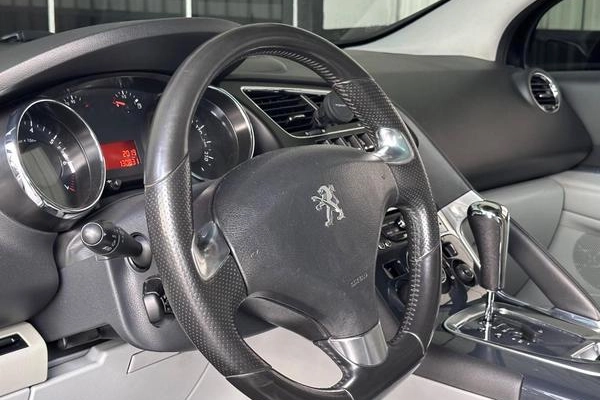 imagem-https://www.socarrao.com.br/sc-vehicle-images-prod/4373348/1792179399478-8578377_14_B_6ab6ab863a.jpeg