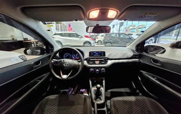 imagem-https://www.socarrao.com.br/sc-vehicle-images-prod/4373442/1792174127616-8556164_13_B_7c066ea9b1.jpeg