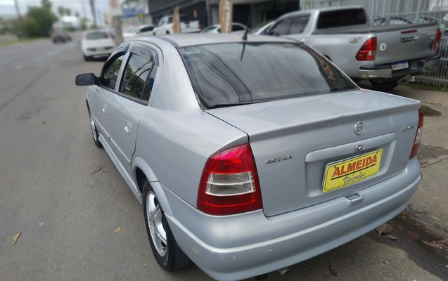 imagem-https://www.socarrao.com.br/sc-vehicle-images-prod/4373474/1792184167196-SU1HLTIwMjYxMDE2LVdBMDA1NS5qcGc.jpg