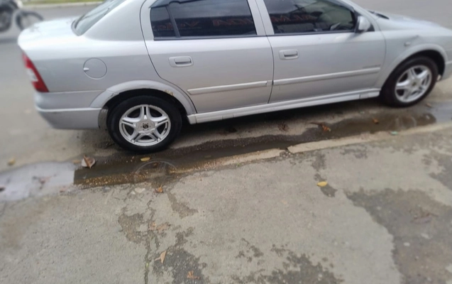 imagem-https://www.socarrao.com.br/sc-vehicle-images-prod/4373474/1792184167410-SU1HLTIwMjYxMDE2LVdBMDA1Ny5qcGc.jpg