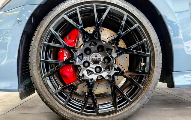 imagem-https://www.socarrao.com.br/sc-vehicle-images-prod/4373508/1792174605845-8577594_8_B_85cbf1e21a.jpeg
