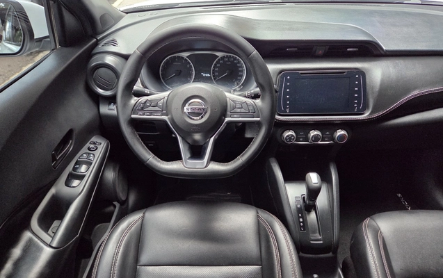 imagem-https://www.socarrao.com.br/sc-vehicle-images-prod/4373526/1792174694009-MTAwMDc2OTY3MS5qcGc.jpg