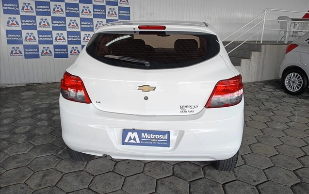 imagem-https://www.socarrao.com.br/sc-vehicle-images-prod/4373528/1792174726447-ab7035fc-f20f-4d92-bfe3-00062eb2d01b20261016150204.jpeg