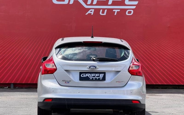 imagem-https://www.socarrao.com.br/sc-vehicle-images-prod/4373549/1792175022569-8520322_4_B_3a8f22b4dc.jpeg