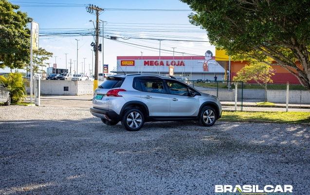 imagem-https://www.socarrao.com.br/sc-vehicle-images-prod/4373550/1792175027653-003_e23b991260036bf44ef65bfde566c178.jpg