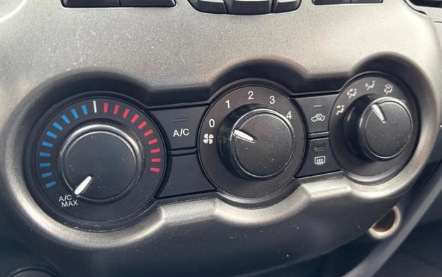 imagem-https://www.socarrao.com.br/sc-vehicle-images-prod/4373642/1792175205339-8420033_22_B_0c39a1be7a.jpeg
