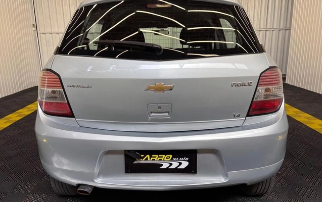 imagem-https://www.socarrao.com.br/sc-vehicle-images-prod/4373644/1792175207391-8427136_6_B_b20ca981c2.jpeg