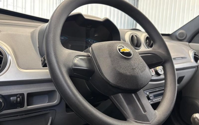imagem-https://www.socarrao.com.br/sc-vehicle-images-prod/4373644/1792175207400-8427136_19_B_19ceb21fea.jpeg