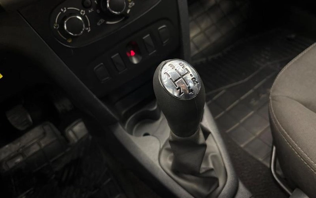 imagem-https://www.socarrao.com.br/sc-vehicle-images-prod/4373648/1792175211697-8464134_21_B_b780f91b08.jpeg