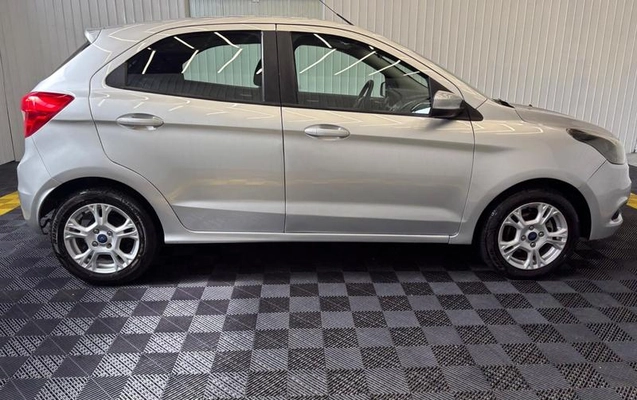 imagem-https://www.socarrao.com.br/sc-vehicle-images-prod/4373653/1792175216249-8473248_4_B_30adbf8e4b.jpeg