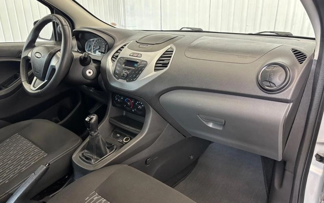 imagem-https://www.socarrao.com.br/sc-vehicle-images-prod/4373653/1792175216253-8473248_14_B_22edbf62ef.jpeg