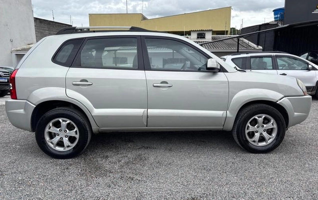 imagem-https://www.socarrao.com.br/sc-vehicle-images-prod/4373659/1792175223901-8498983_4_B_2d160fcb95.jpeg
