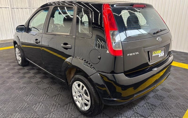 imagem-https://www.socarrao.com.br/sc-vehicle-images-prod/4373660/1792175225641-8500172_7_B_f5ba96d756.jpeg