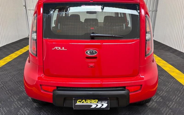imagem-https://www.socarrao.com.br/sc-vehicle-images-prod/4373662/1792175228515-8510053_6_B_5794de6a8c.jpeg