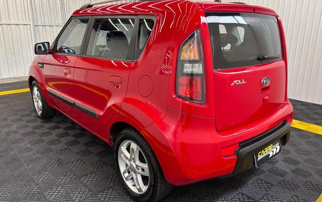 imagem-https://www.socarrao.com.br/sc-vehicle-images-prod/4373662/1792175228518-8510053_7_B_1aa347cd9d.jpeg
