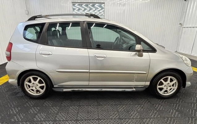 imagem-https://www.socarrao.com.br/sc-vehicle-images-prod/4373671/1792175239623-8557125_4_B_b0c9b35eaa.jpeg