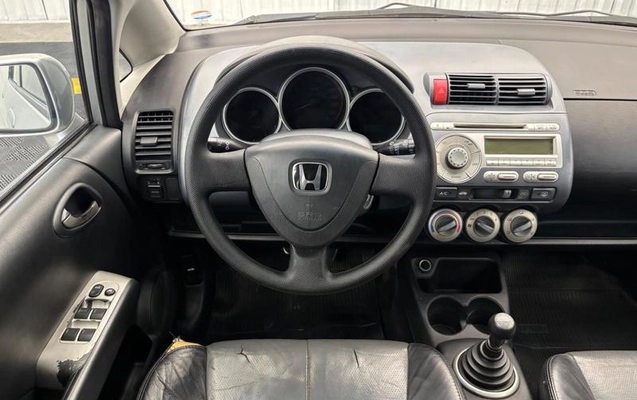 imagem-https://www.socarrao.com.br/sc-vehicle-images-prod/4373671/1792175239625-8557125_17_B_5d3263a461.jpeg