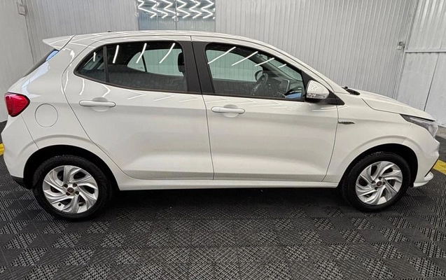 imagem-https://www.socarrao.com.br/sc-vehicle-images-prod/4373672/1792177955587-8565622_4_B_d55866a11f.jpeg