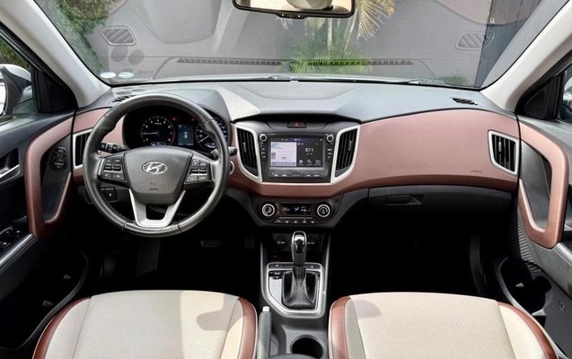 imagem-https://www.socarrao.com.br/sc-vehicle-images-prod/4373676/1792175252768-8574503_11_B_a54692ccd9.jpeg