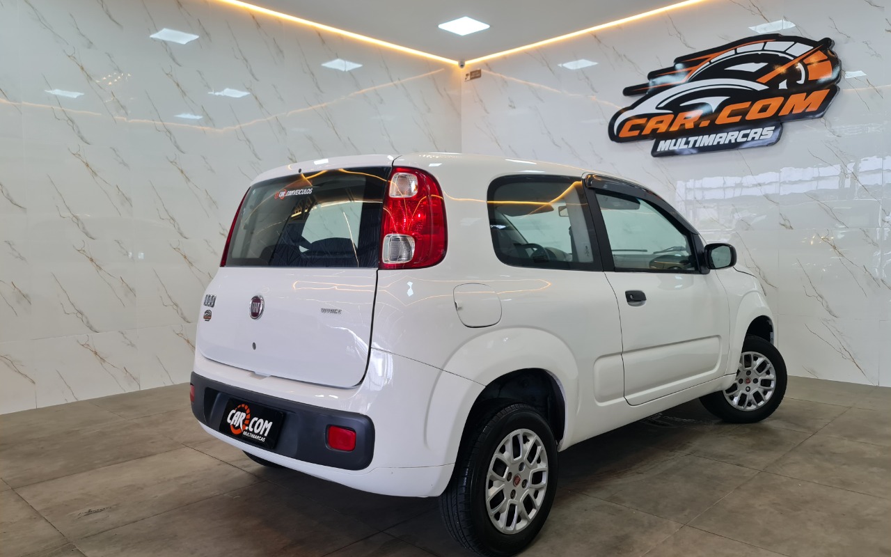 imagem-https://www.socarrao.com.br/sc-vehicle-images-prod/4373687/1792175304310-MjAyNjEwMTZfMTIyNzQwLmpwZw.jpg