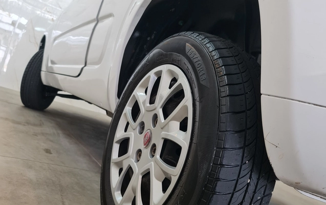imagem-https://www.socarrao.com.br/sc-vehicle-images-prod/4373687/1792175306419-MjAyNjEwMTZfMTIyODEwLmpwZw.jpg