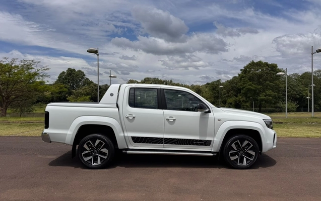 imagem-https://www.socarrao.com.br/sc-vehicle-images-prod/4373696/1792175350972-V2hhdHNBcHAgSW1hZ2UgMjAyNi0xMC0xNiBhdCAxNS4wNS40MCAoMSkuanBlZw.jpeg