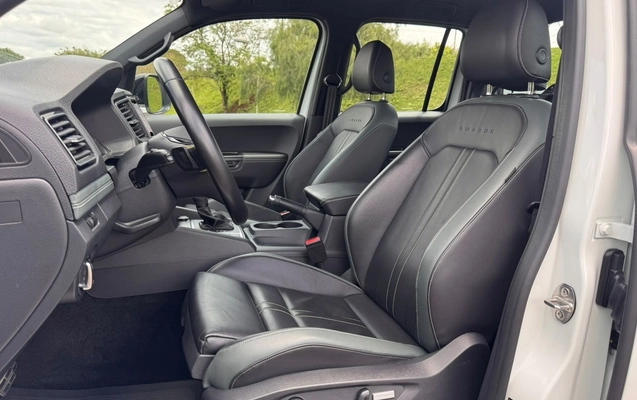 imagem-https://www.socarrao.com.br/sc-vehicle-images-prod/4373696/1792175351312-V2hhdHNBcHAgSW1hZ2UgMjAyNi0xMC0xNiBhdCAxNS4wNS40MiAoMSkuanBlZw.jpeg